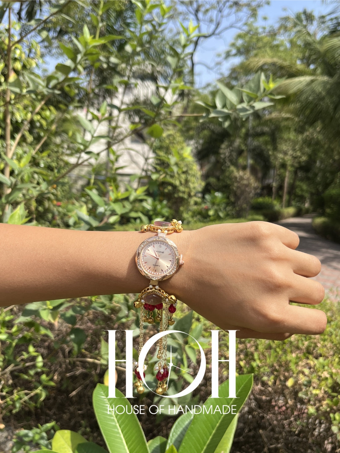 Elegant Inspired Gold Chain Bracelet Watch
