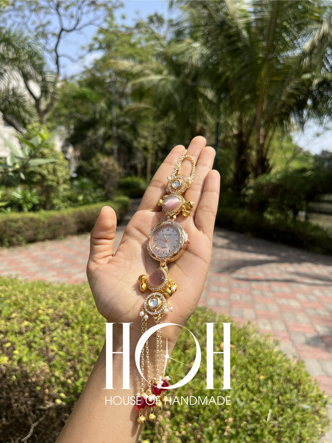 Elegant Inspired Gold Chain Bracelet Watch